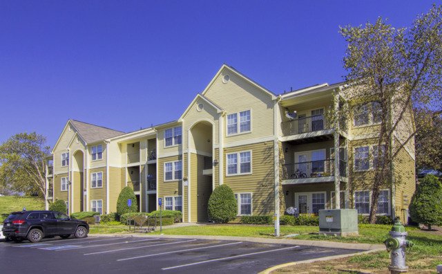 Avana North Point Apartments Opera News