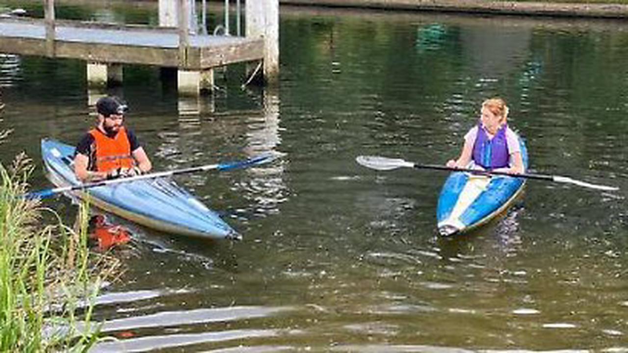 Pair in 100-mile Thames paddle for autism charity