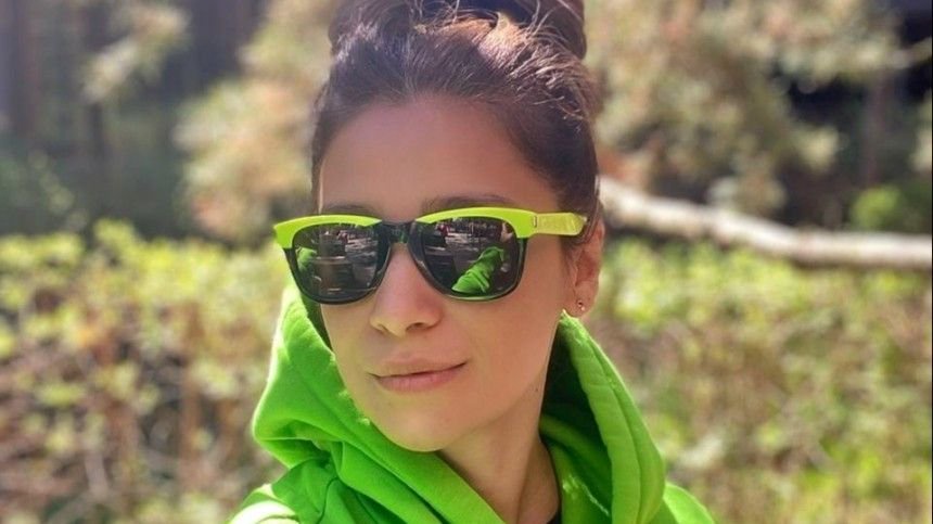 Tmcu90bz 55c2m [ 720 x 1280 Pixel ]