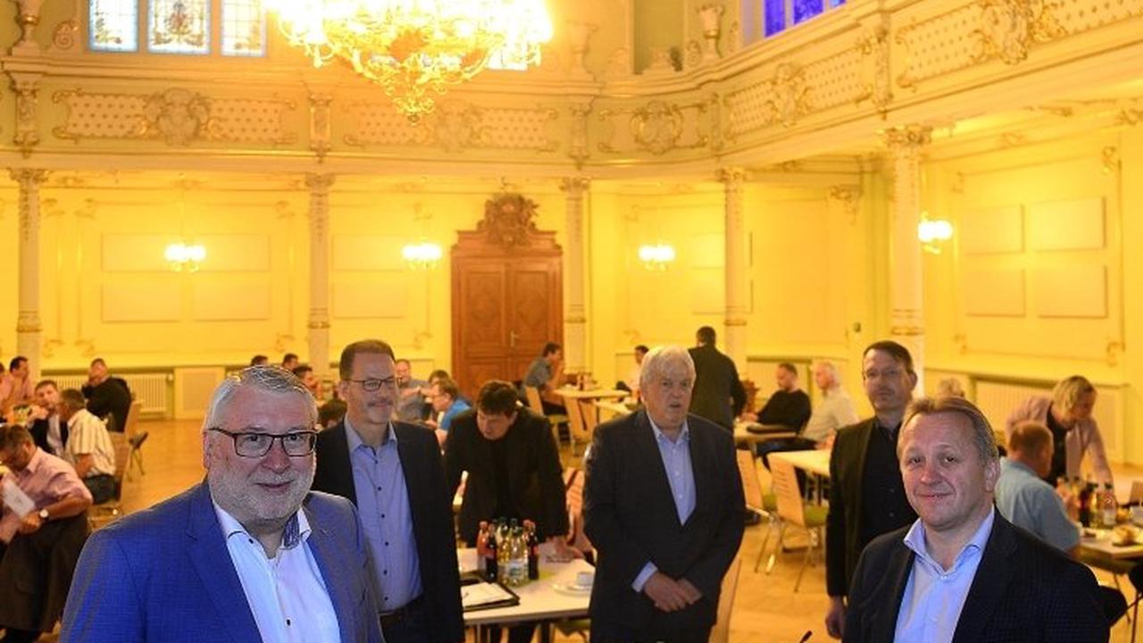 Landratswahl in Mittelsachsen: Kandidaten-Forum im Goldenen Löwen in Hainichen
