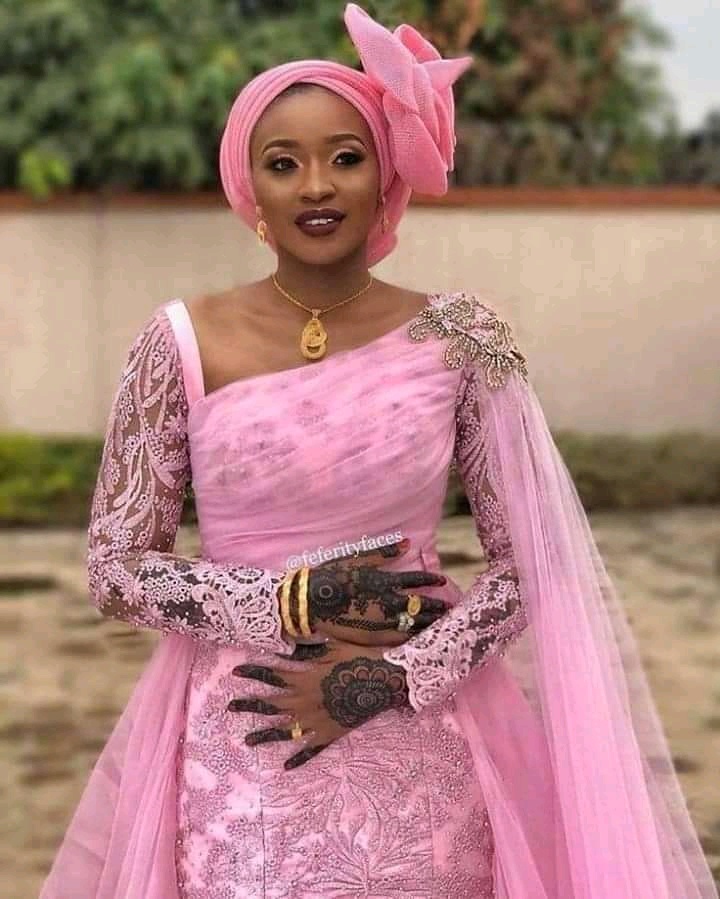 latest hausa lace styles