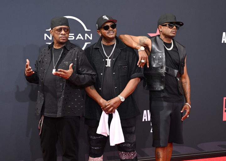 See the photos of celebs on the 2022 BET Awards red carpet