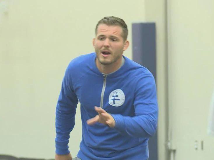 Logan Storley B J Armstrong Help Close Out Legends For Kids Weekend Opera News