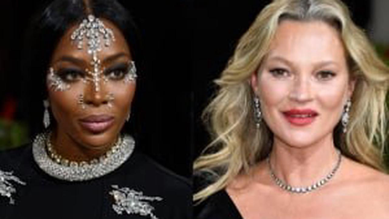 The former 'The Face' judge praises her fellow supermodel after the ex-girlfriend of Johnny debunked Amber Heard's claim that he pushed her down the stairs during their relationship.