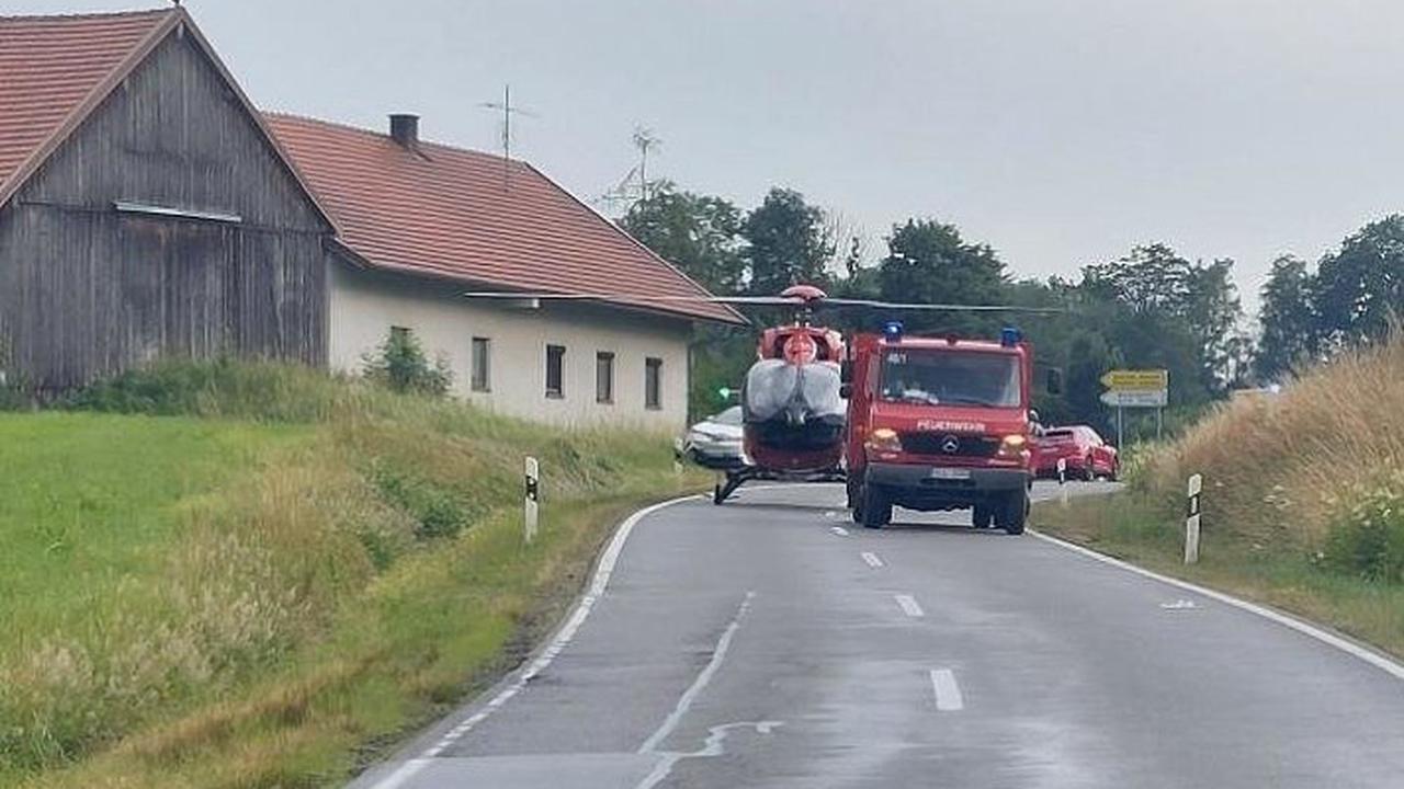 Unfall im Kreis Regen: Motorradfahrer mit Hubschrauber in Klinik geflogen