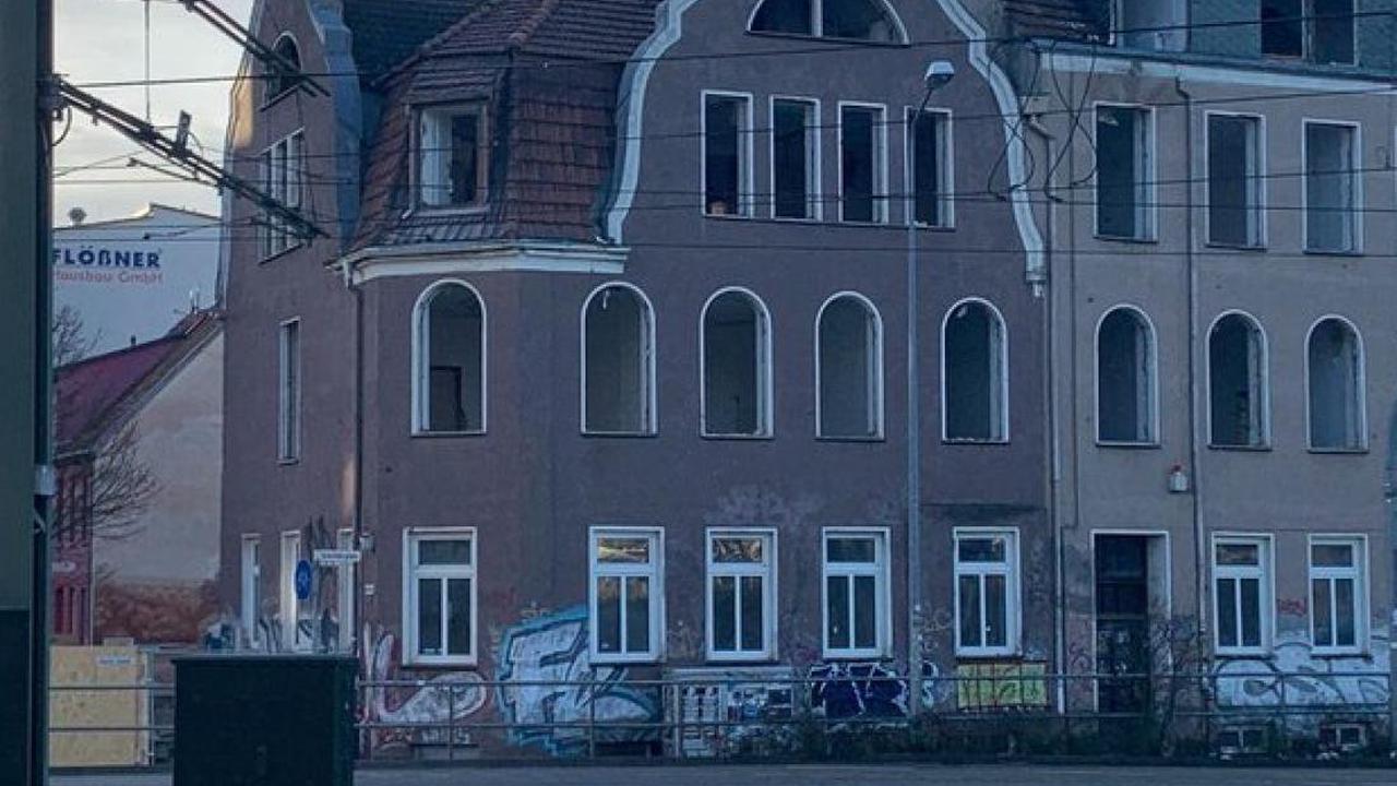 Alte Uni-Gebäude müssen weichen: WG Warnow baut bis 2024 neue Wohnungen am Rostocker Schröderplatz