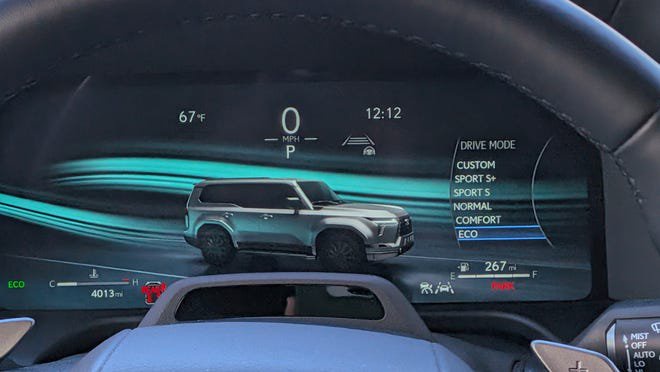 Eco mode in a 2026 Lexus GX.