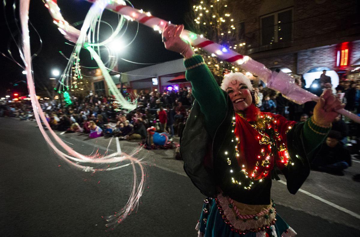 Siloam Springs Christmas Parade 2022 Christmas Parade To Roll Through Downtown Siloam Springs On Saturday -  Opera News