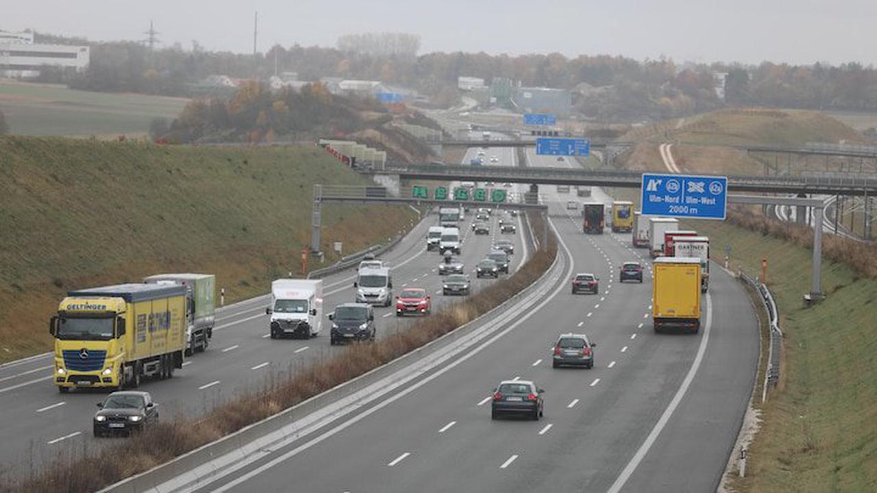 Mittelspurschleicher auf der Autobahn: Kennen Sie die 20-Sekunden-Regel?