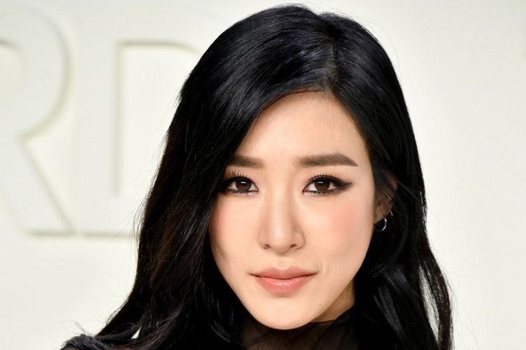 Lirik Dan Chord Lagu Lips On Lips Dari Tiffany Young Opera News