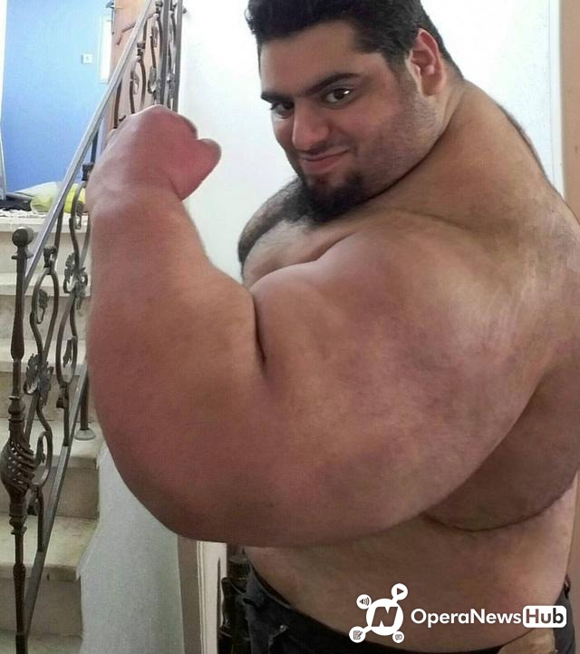 Iranian Hulk Is 190 In Height And 200 Kg In Weight With