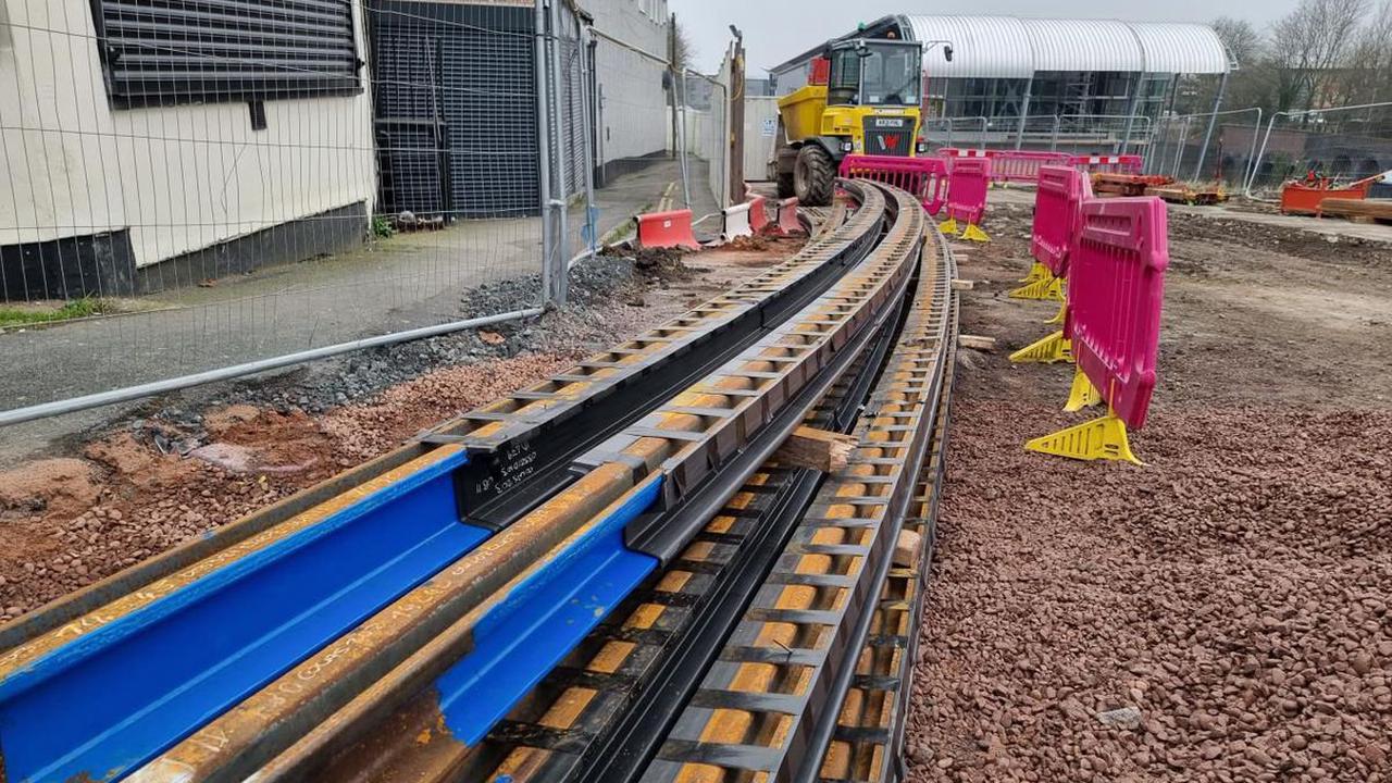 First lengths of track arrive in Dudley town centre for Metro extension