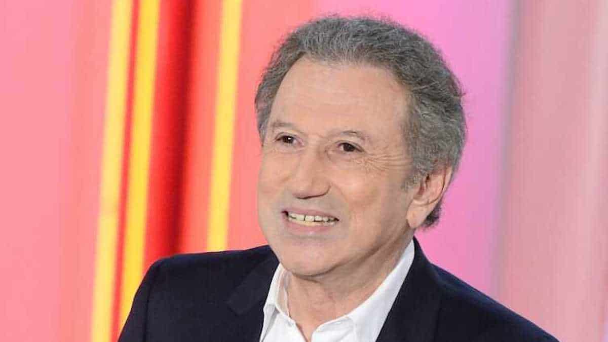 Michel Drucker Revelation De Son Colossale Patrimoine Son Salaire Mirobolant Et L Incroyable Chiffre D Affaires De Sa Societe Opera News