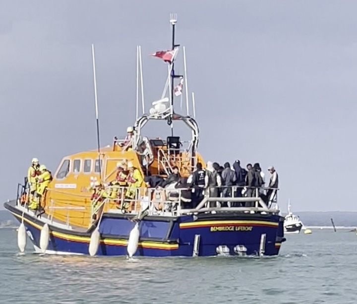 Far-right Portsmouth protesters target RNLI heroes sparking backlash as police hunt masked thugs