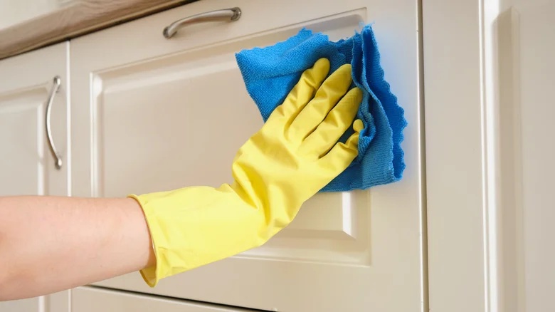 How to Remove Grease From Kitchen Cabinets Without Ruining the Finish