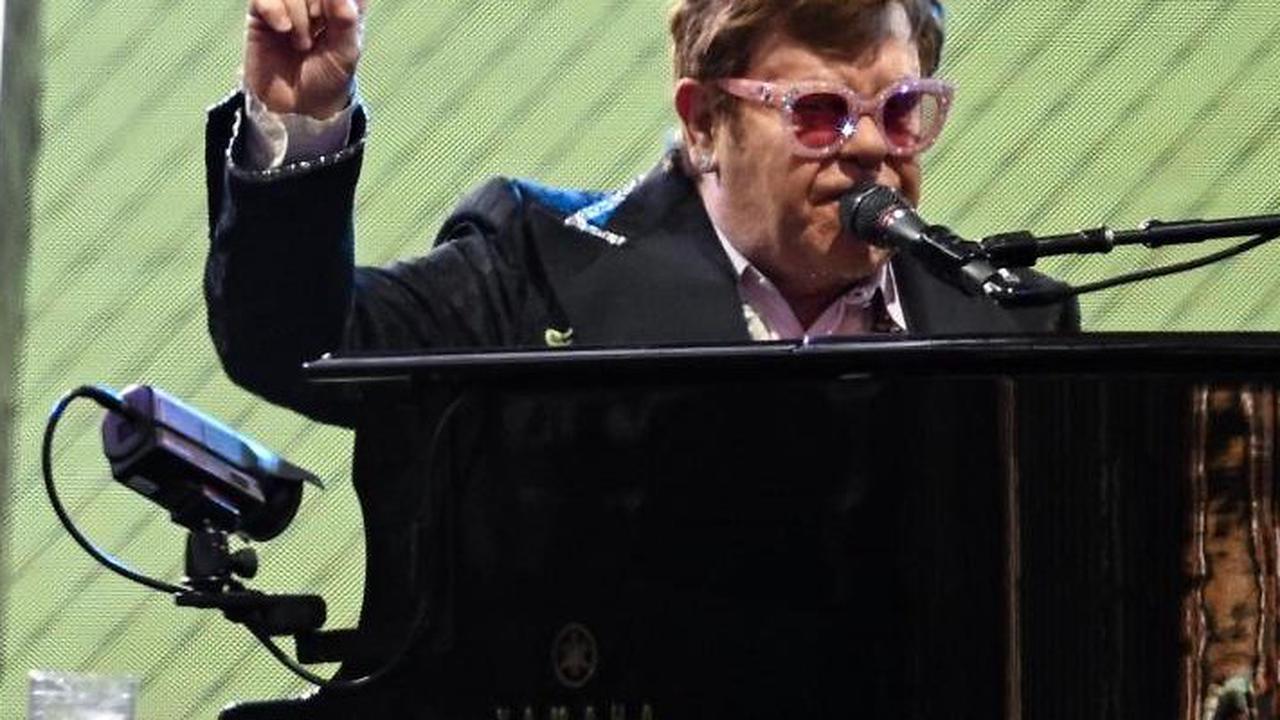 Elton John auf Abschiedstour in Frankfurt umjubelt