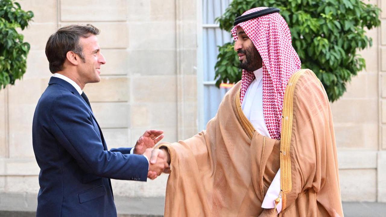 Mohamed Ben Salmane en visite en France : le retour en grâce du prince héritier saoudien sur la scène internat – franceinfo