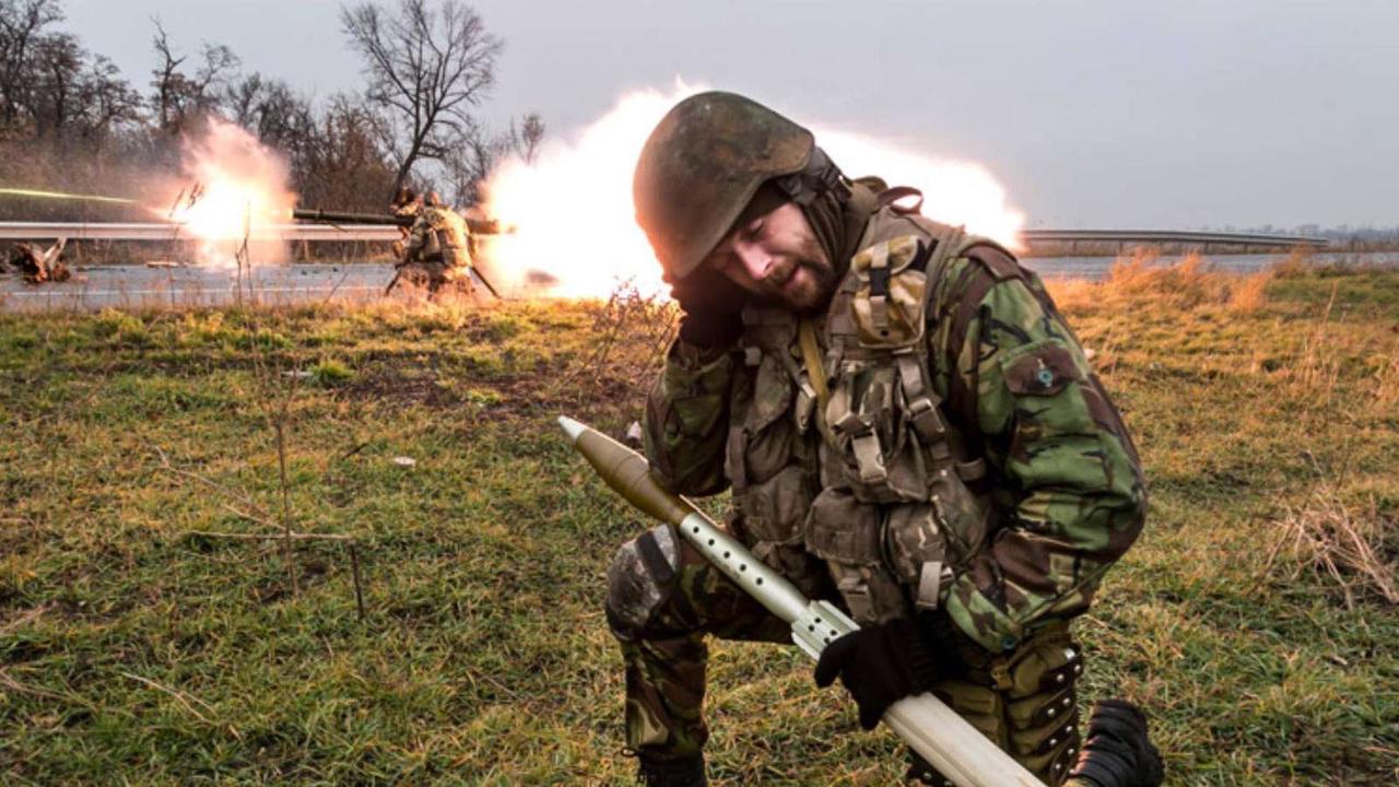 Ukrainer spenden für Militär - und widmen Botschaften für Bomben auf Putins Soldaten