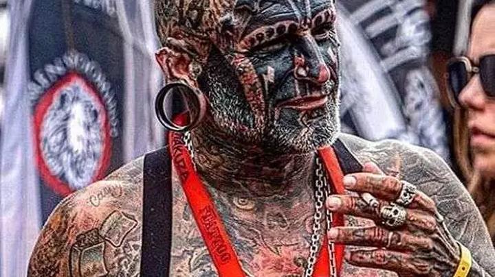 meet-the-man-who-tattooed-95-of-his-body-including-his-eyeballs-see-what-hes-called