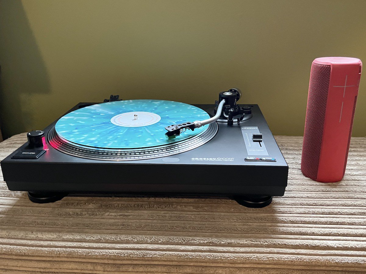 GeekDad Review: Crosley C100BT Turntable - Opera News