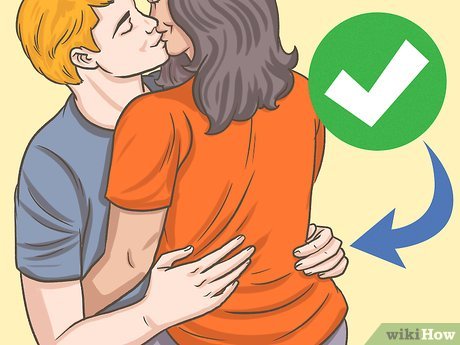 Step 1 Touch the other person’s waist.