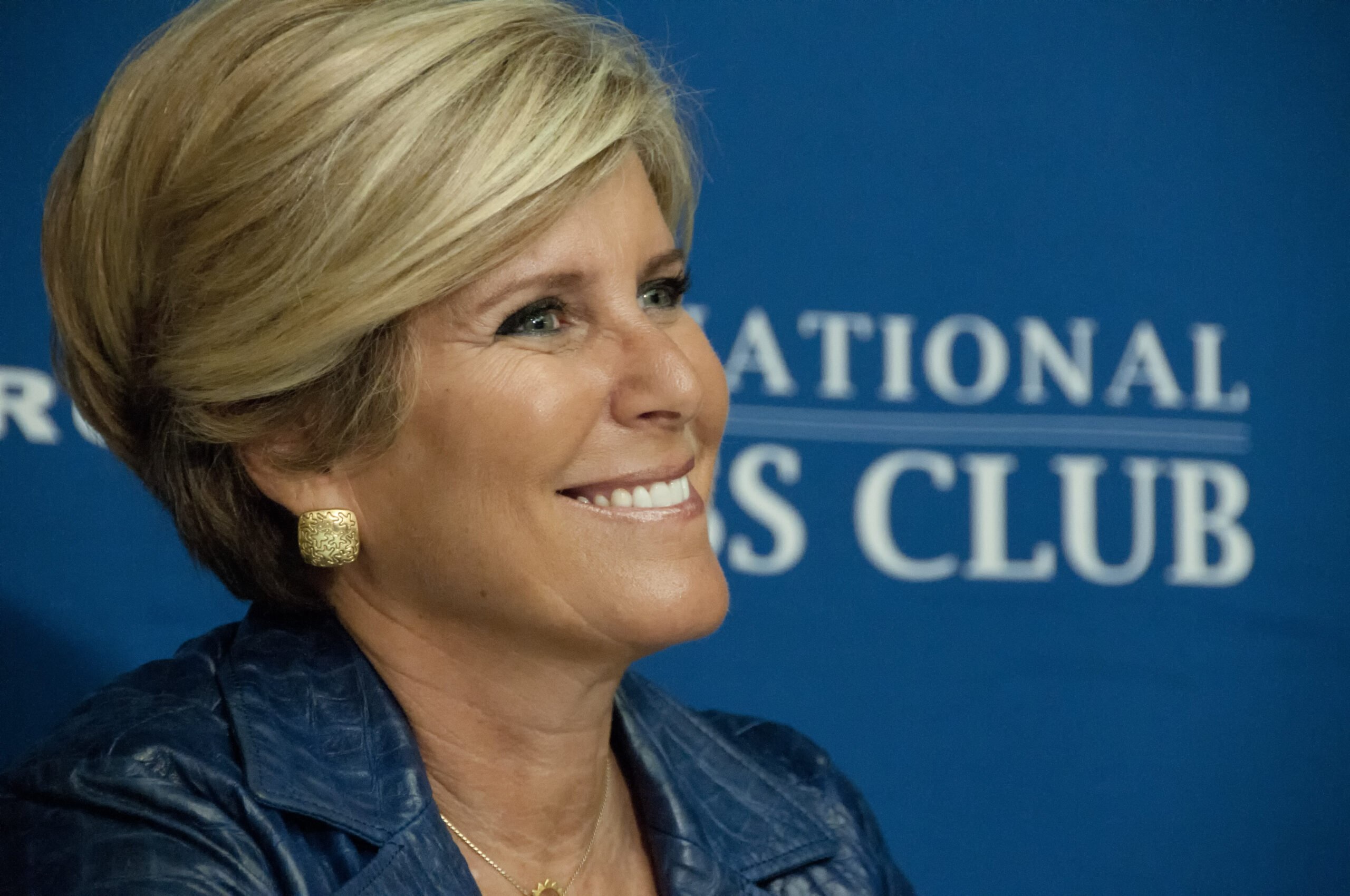Suze Orman Says a Gift That Leaves You Paying Card Interest ‘Is Not Generous’ — and the Math Backs Her Up