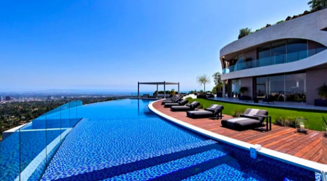 541f6d3f469c2392b80340ca409b5b56 2?source=nlp&quality=uhq&format=webp&resize=720