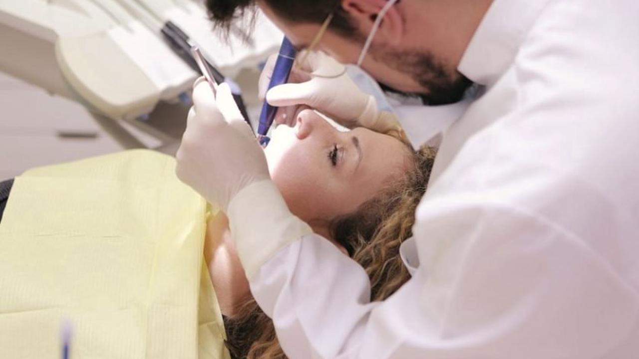 Changes to help people in Wales access dental services won’t address staffing crisis, say Lib Dems