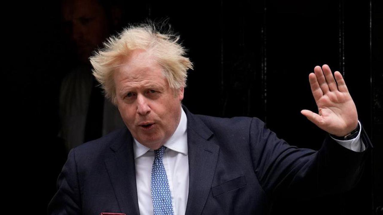 Großbritannien „Partygate“-Bericht liegt vor - doch Johnson bleibt unbeirrt