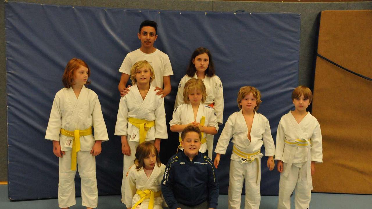 Kerstin Kreienborg krönt sich zur Judo-Bezirksmeisterin