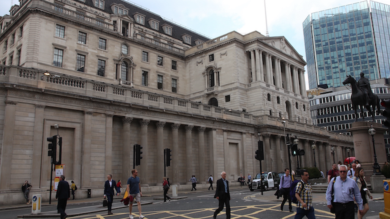 Bank of England poised to hike interest rate to 0.5%