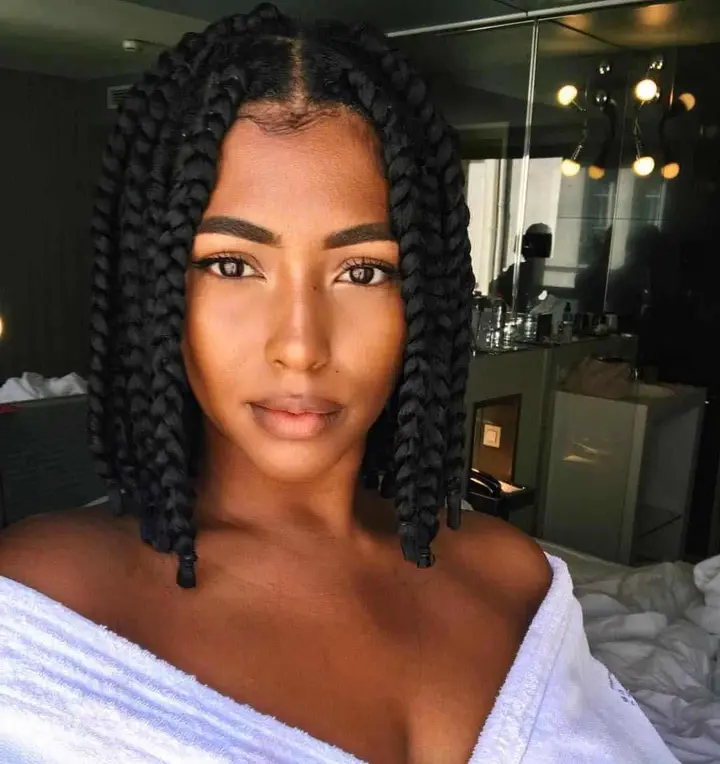 Short box braids