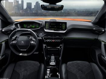 Interior Peugeot 2008 (netcarshow.com)