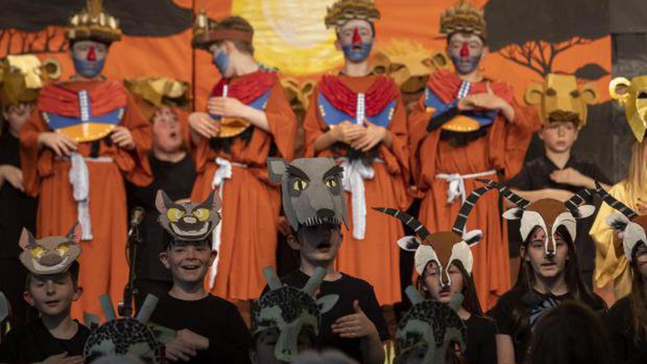 Glasgow's Cleeve Primary School pupils put on performance of Disney classic