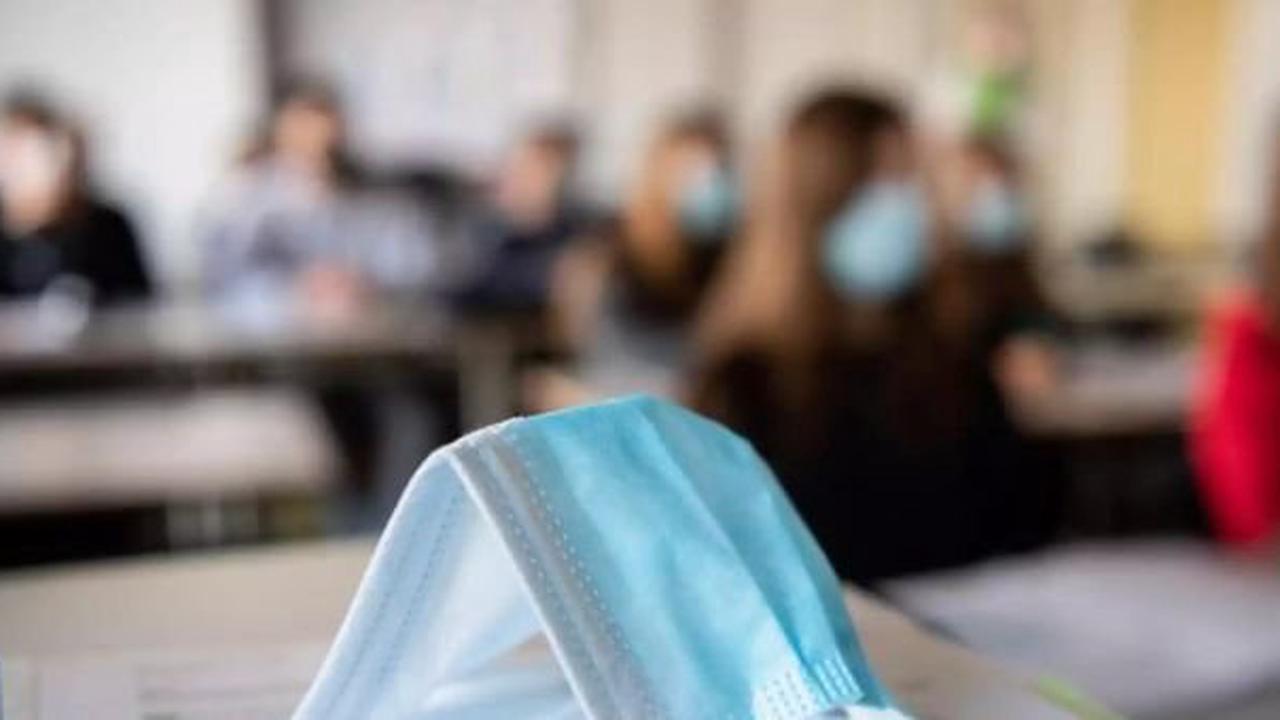Westschweizer Kantone heben Maskenpflicht an Schulen auf