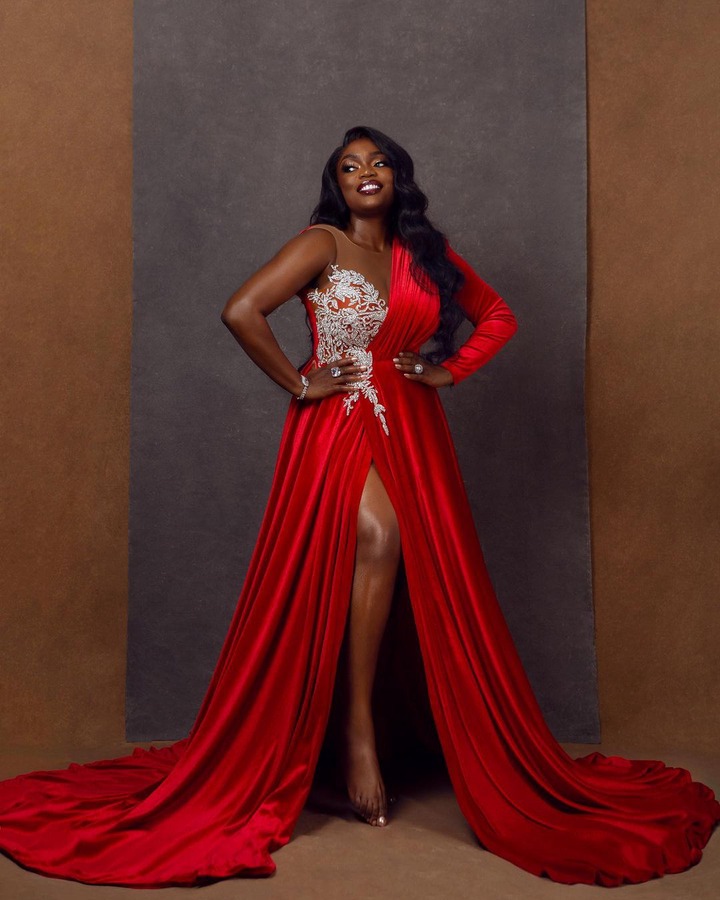  Actress Bisola Aiyeola is Sexy in Red for 35th Birthday