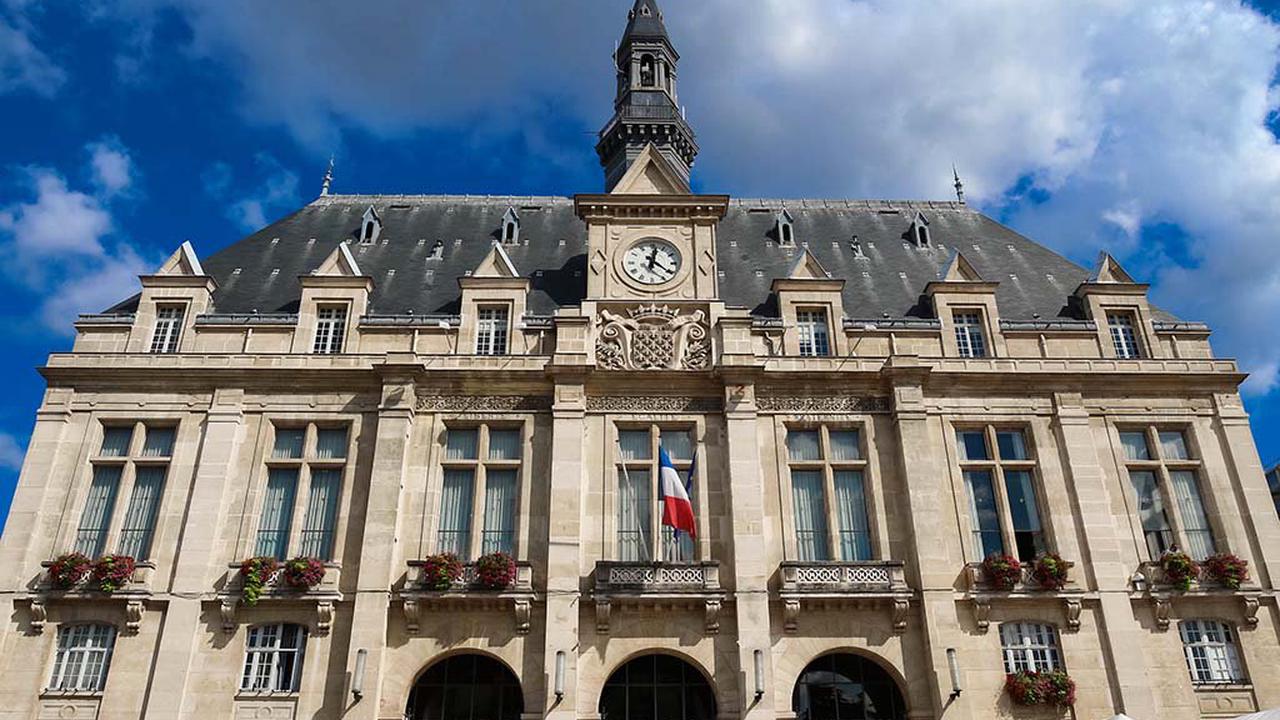 Un adjoint au maire de Saint-Denis mis en examen pour viol sur deux mineures