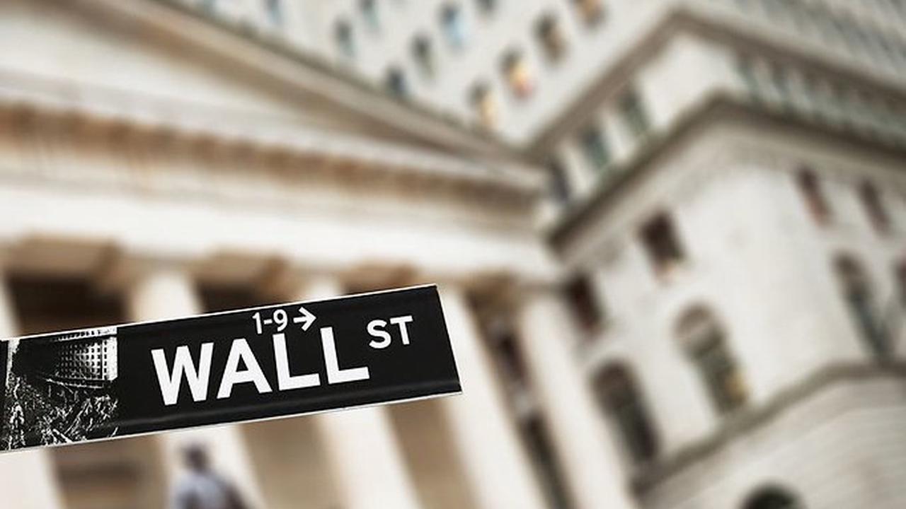 AMERICAN AIRLINES GROUP INC : Wall Street finit dans le rouge avec les inquiétudes liées au variant