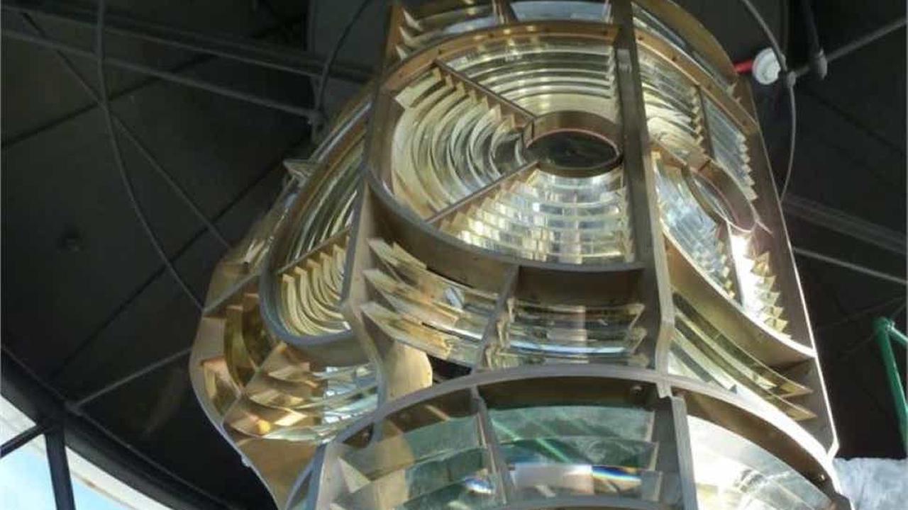 Lighthouse lantern worth £1 million stolen in Devon