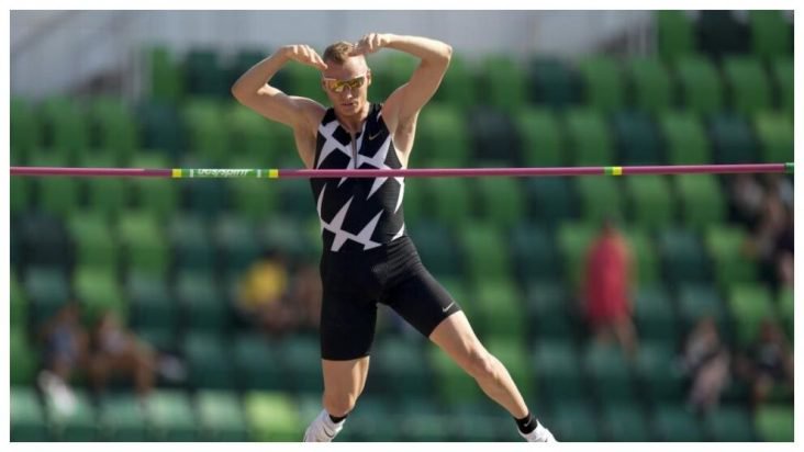 Athletics | Olympic Games: Sam Kendricks, with Covid-19 ...