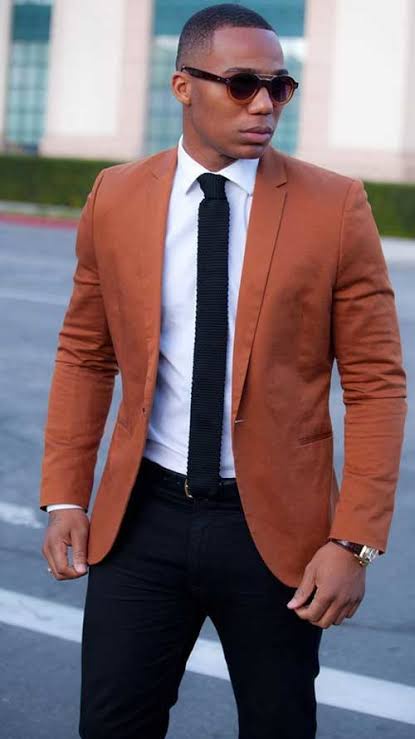 5cec0db106477aeb4269305e138ced09?quality=uhq&format=webp&resize=720&watermark=true