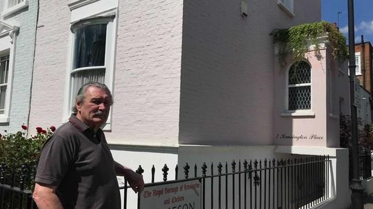 Grandad faces huge bill as his house becomes 'influencer hotspot' forcing him to consider putting sign outside