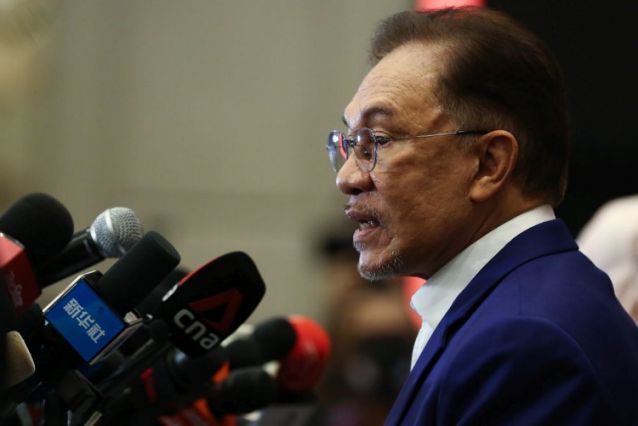 Anwar Ibrahim Not My Time To Be Pm Yet Opera News