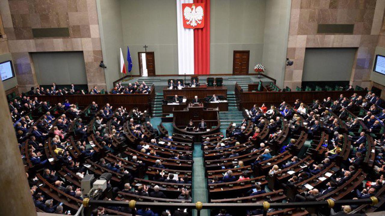 Justiz : Polen macht den Weg für EU-Hilfen frei