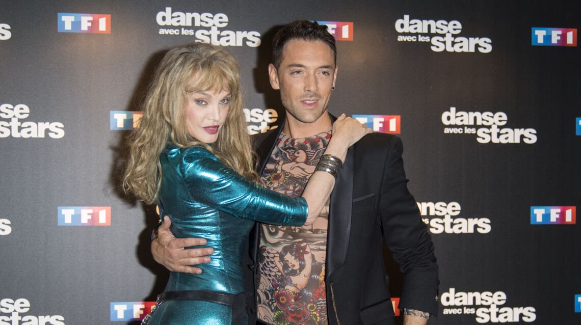 Arielle Dombasle Compliquee Dans Danse Avec Les Stars Maxime Dereymez Se Confie Opera News