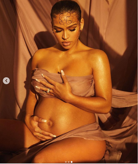 Cassie announces she