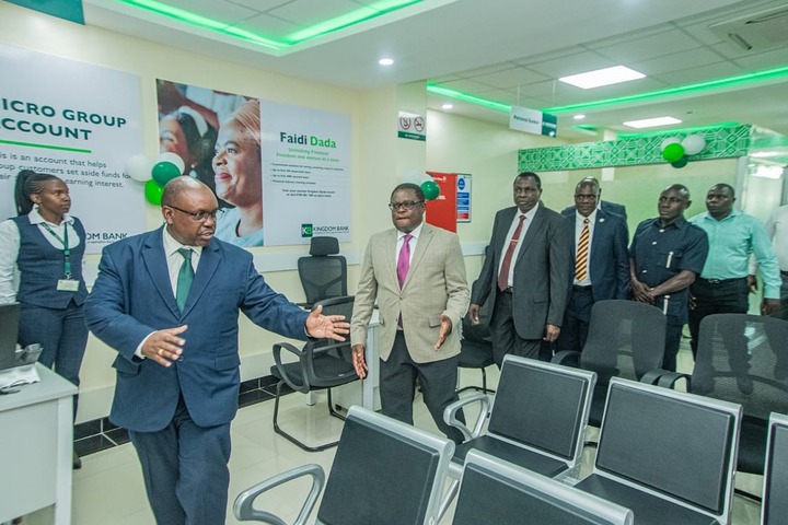 May be an image of one or more people, hospital and text that says 'CRO CCOUNT GROUP Si ug account that helps иp comers scco fur asidefun for earning interest. A + B Faidi FaidiDada Dada M manse Peaan Pe DM BANIK LINCOOMBANIK'