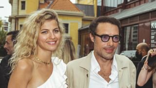 Nicolas Bedos Avec Sa Cherie Pauline Desmonts Pierre Niney Transforme Tom Leeb Accompagne Les Stars Au Festival Cineroman Photos Opera News