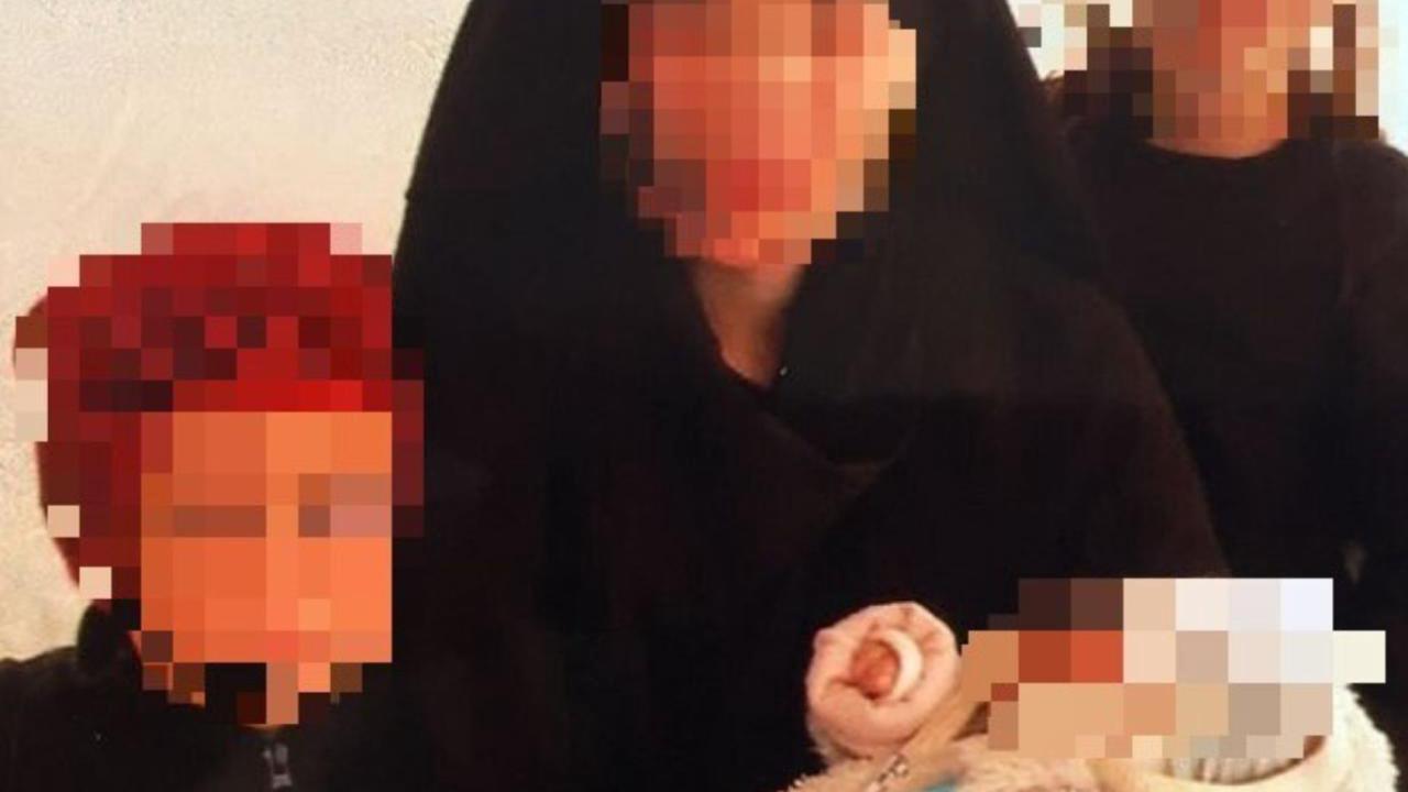 Seit 2021 in Untersuchungshaft: Mit Tochter zum IS gereist: Osnabrückerin angeklagt