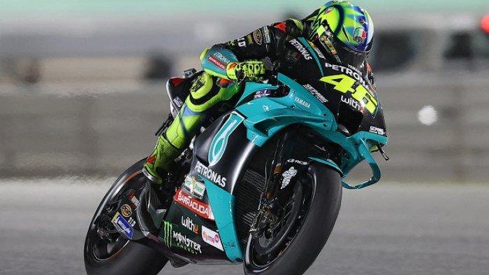 PembalapPetronas Yamaha SRT, Valentino Rossi,di Sirkuit Internasional Losail 20021